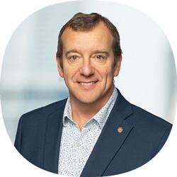 Dr. Chris Simpson